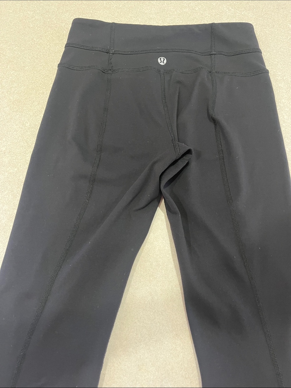 lululemon athletica Black Athletic crop leggings